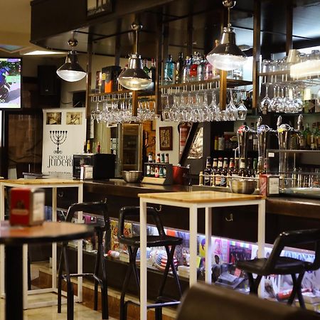 Hospedium Dlj Hostal Ben Nassar Arjona 외부 사진