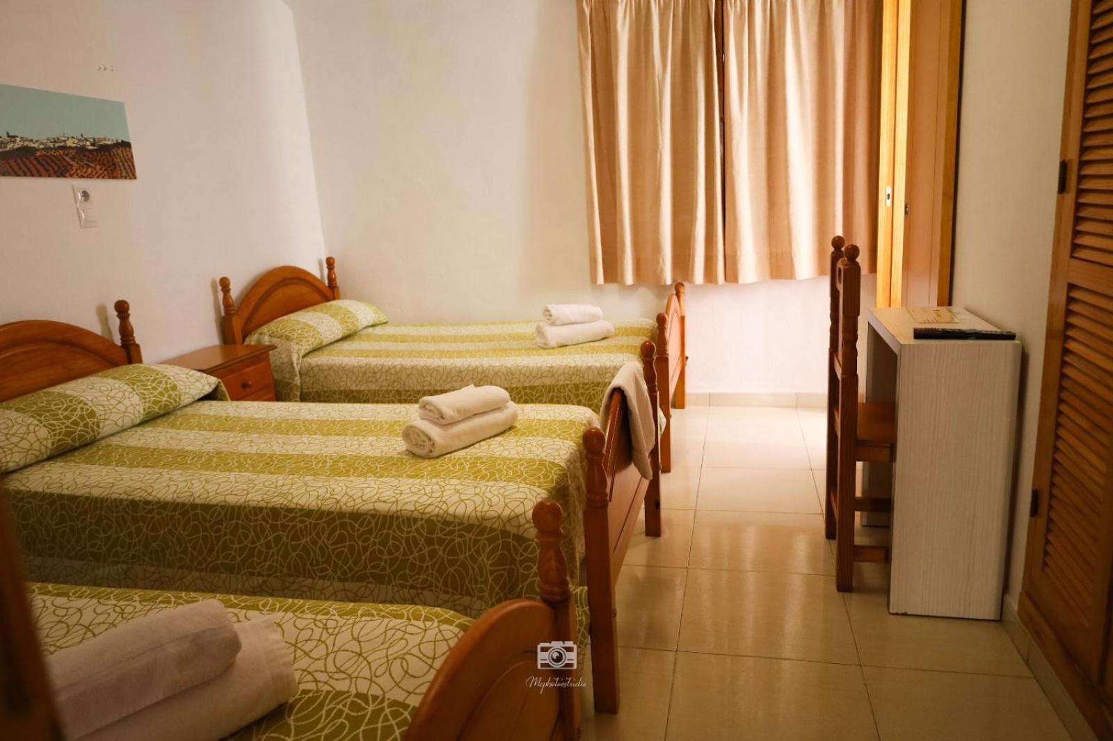 Hospedium Dlj Hostal Ben Nassar Arjona 외부 사진