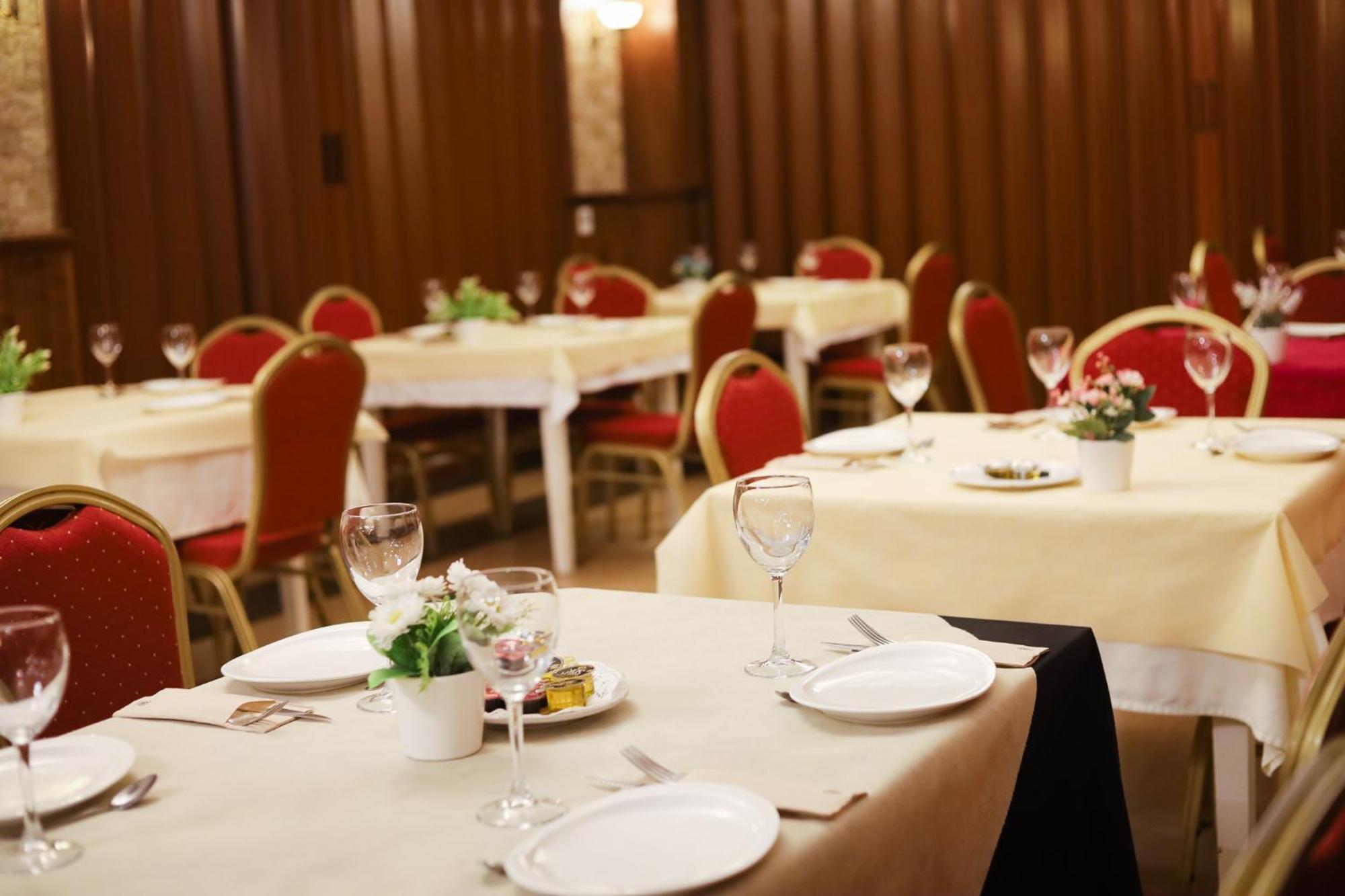 Hospedium Dlj Hostal Ben Nassar Arjona 외부 사진
