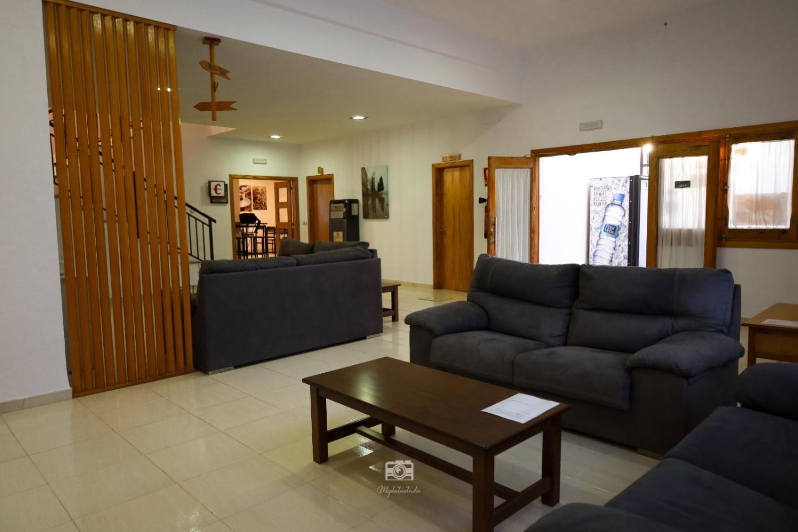 Hospedium Dlj Hostal Ben Nassar Arjona 외부 사진
